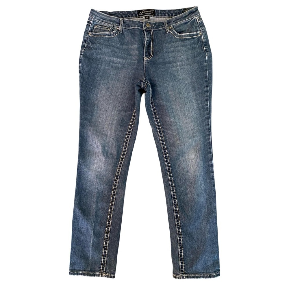Cato Women’s Tapered Leg Jeans 16 Mid Rise Medium Wash Embroidered Stretch